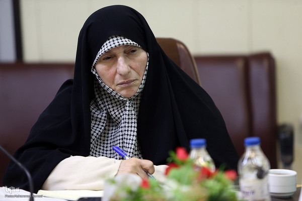 نشست خانواده، زنان و مقاومت