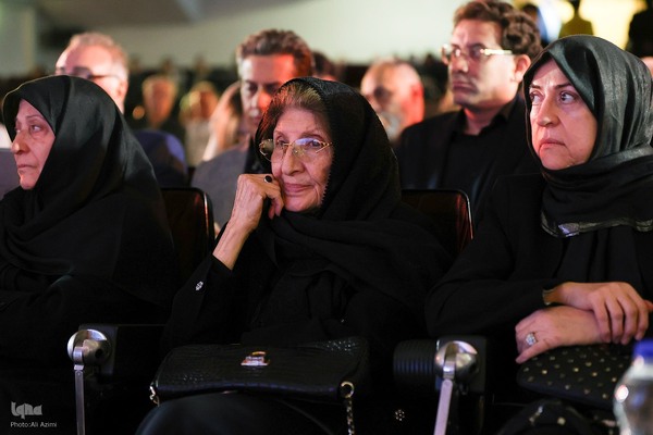 مراسم چهلمین روز درگذشت استاد فرشچیان در اصفهان