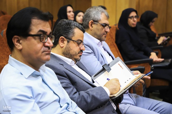 پنجاه‌ودومین گردهمایی سراسری معاونان آموزشی واحدهای سازمانی جهاددانشگاهی با حضور علی منتظری، رئیس جهاددانشگاهی کشور در کرمان برگزارشد.