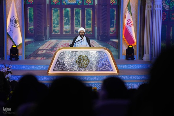 اولین روز چهل‌و‌هشتمین مسابقات سراسری قرآن