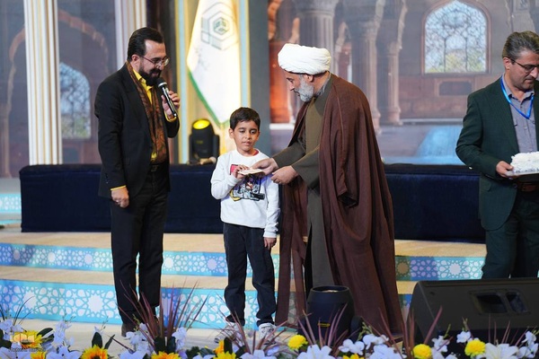 اولین روز چهل‌و‌هشتمین مسابقات سراسری قرآن