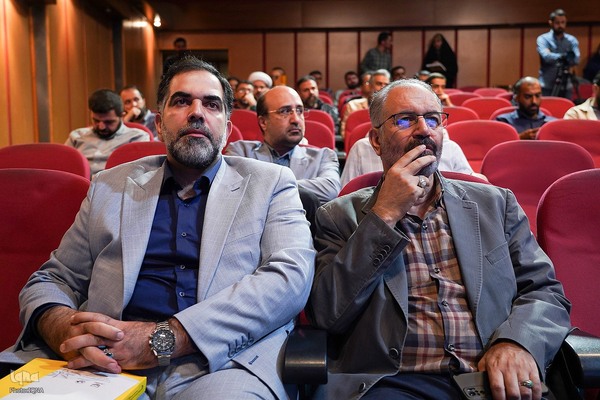 والزیتون، معرفی و اکران 17 کتاب حوزه فلسطین