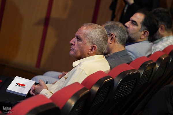 والزیتون، معرفی و اکران 17 کتاب حوزه فلسطین