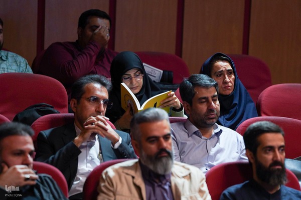 والزیتون، معرفی و اکران 17 کتاب حوزه فلسطین