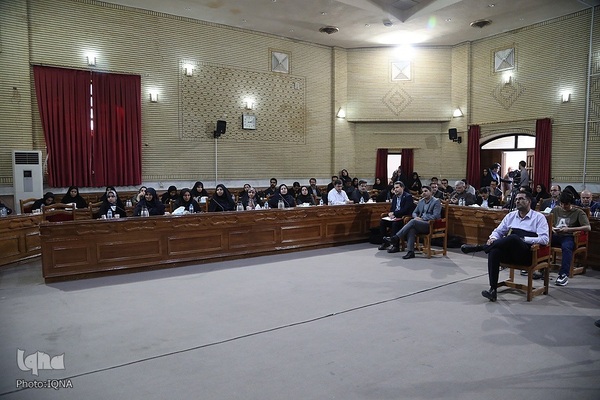 نشست صمیمی جمعی از معاونان فرهنگی و مدیران شعب دانشجویان جهاددانشگاهی