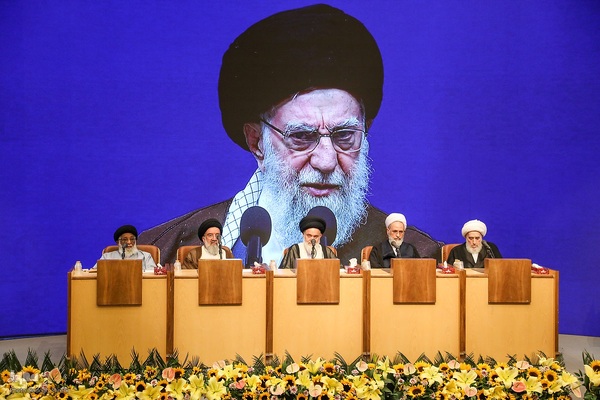 مراسم افتتاحیه کنگره بین‌المللی میرزای نائینی