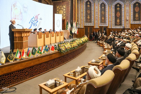 مراسم افتتاحیه کنگره بین‌المللی میرزای نائینی