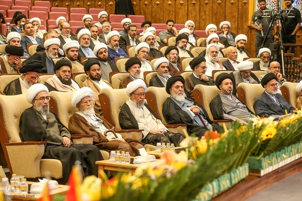 مراسم افتتاحیه کنگره بین‌المللی میرزای نائینی