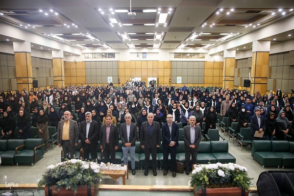 جشن بزرگ روز پرستار در مرکز قلب تهران