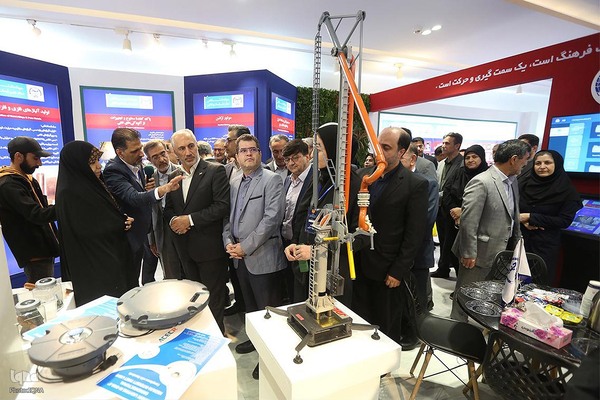 افتتاحیه نمایشگاه «گزیده‌ای از دستاوردهای علمی و فناورانه جهاددانشگاهی»