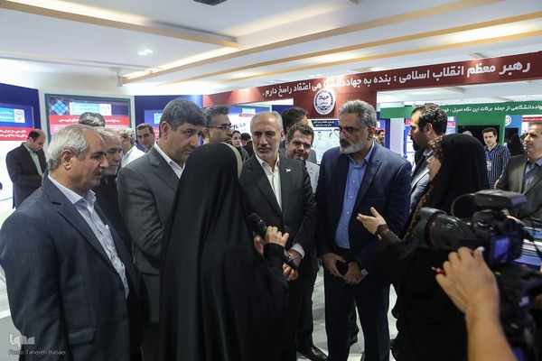 نمایشگاه «گزیده‌ای از دستاوردهای علمی و فناورانه جهاددانشگاهی»