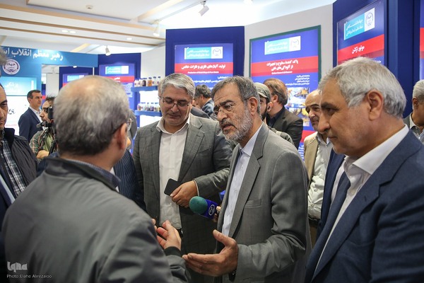 روز دوم نمایشگاه دستاوردهای علمی و فناورانه جهاددانشگاهی