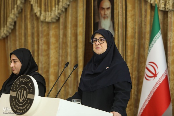 نشست خبری فاطمه مهاجرانی، سخنگوی دولت