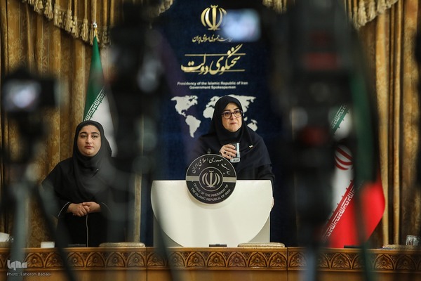 نشست خبری فاطمه مهاجرانی، سخنگوی دولت