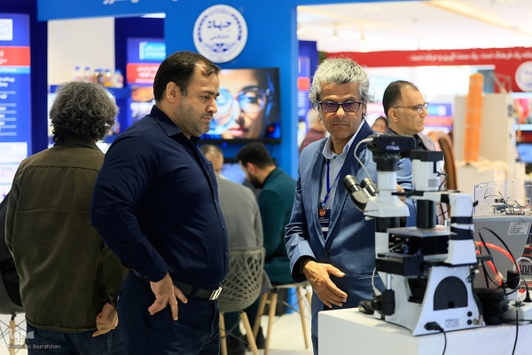 روز آخر نمایشگاه گزیده‌ای از دستاوردهای جهاددانشگاهی