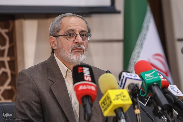 عبدالله نصری – استاد فلسفه دانشگاه علامه طباطبایی