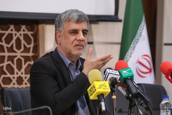 دکتر محمّدرضا اسدی – دانشیار فلسفه دانشگاه علامه طباطبایی