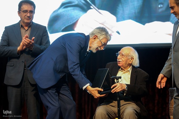 آئین اختتامیه سی و دومین جشنواره ملی کتاب سال دانشجویی