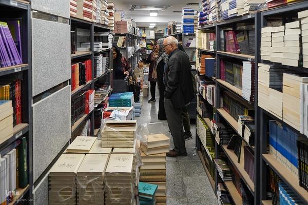 آیین کتابگردی سی‌وسومین دوره هفته کتاب