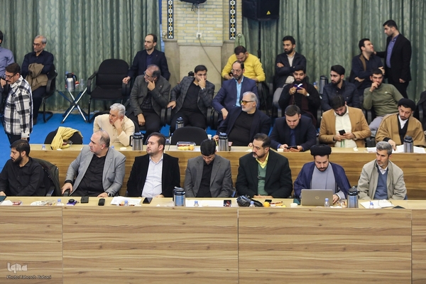 دومین روز نشست تخصصی استادان، قاریان و حافظان ممتاز قرآن کریم