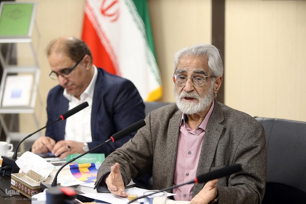 نشست «خردورزی؛ رسالت جاودان فلسفه در حیات بشری»