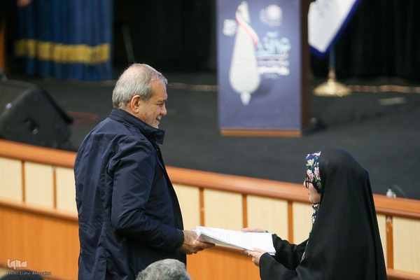 مراسم روز دانشجو با حضور رئیس جمهور