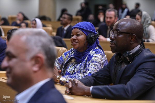 آیین گرامیداشت روز زن و مقام مادر