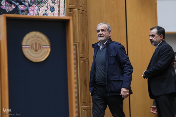 آیین گرامیداشت روز زن و مقام مادر