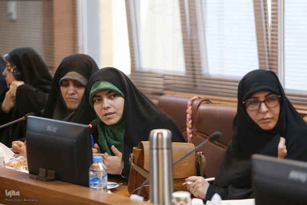 نشست هم‌اندیشی فعالیت‌های حفظ قرآن