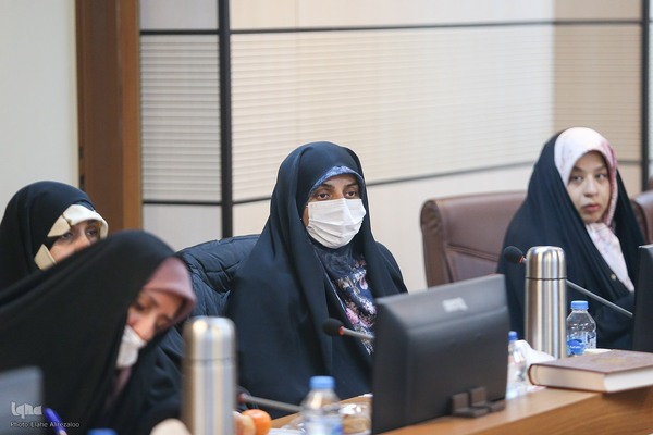 نشست هم‌اندیشی فعالیت‌های حفظ قرآن