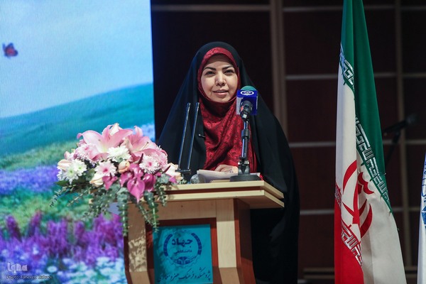 مراسم گرامیداشت میلاد حضرت فاطمه(س)، هفته زن و روز مادر به همت کارگروه امور زنان و خانواده جهاددانشگاهی