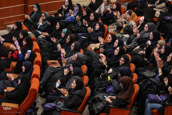 مراسم گرامیداشت میلاد حضرت فاطمه(س)، هفته زن و روز مادر به همت کارگروه امور زنان و خانواده جهاددانشگاهی