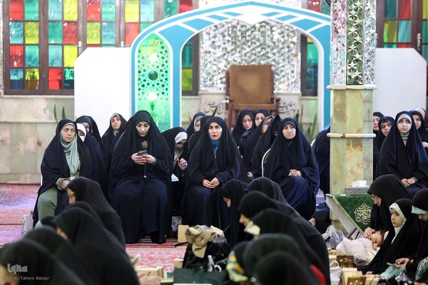 مراسم غبارروبی و محفل انس با قرآن در آستان امامزاده صالح (ع)