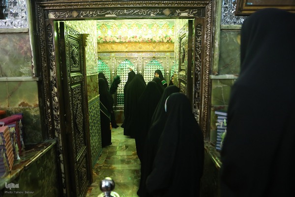 مراسم غبارروبی و محفل انس با قرآن در آستان امامزاده صالح (ع)