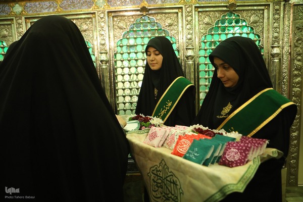 مراسم غبارروبی و محفل انس با قرآن در آستان امامزاده صالح (ع)