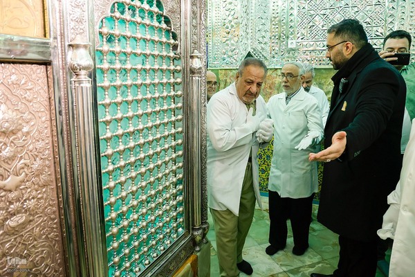 مراسم غبارروبی و محفل انس با قرآن در آستان امامزاده صالح (ع)