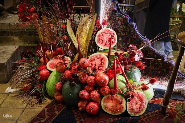 حال و‌ هوای یلدایی اصفهان