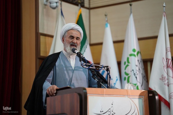 آیین نکوداشت علی قائمی، استاد پیشکسوت حوزه تعلیم و تربیت