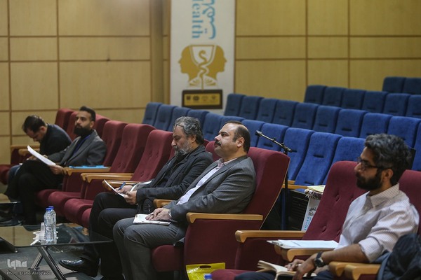 «مسابقات مناظره دانشجویی سلامت»