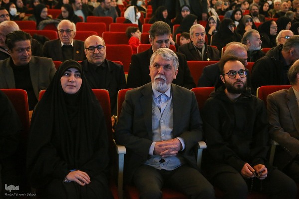 اجرای ارکستر سمفونیک «ایرانمرد» به یاد شهید حاج قاسم سلیمانی