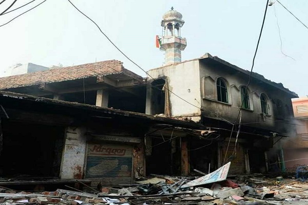 Profanation des mosquées et des corans à New Delhi+vidéo et photos