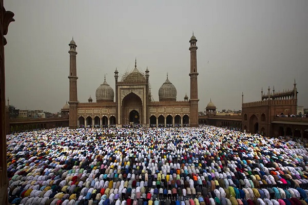 La Jama Masjid dite aussi grande mosquée de Shahjahânabâd
