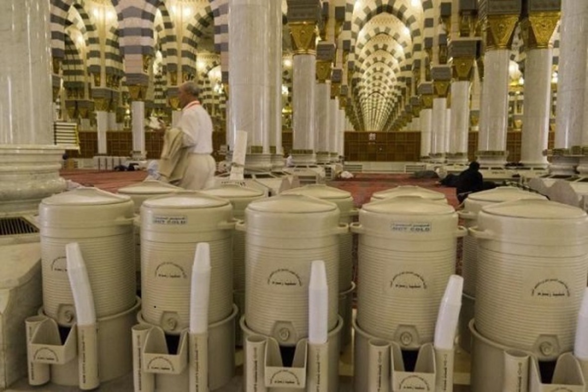 Plus de 2,2 millions de bouteilles d'eau de Zamzam seront distribuées pendant le Hajj