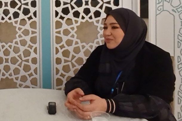 Hamidah Ahmadi , lectrice du Coran