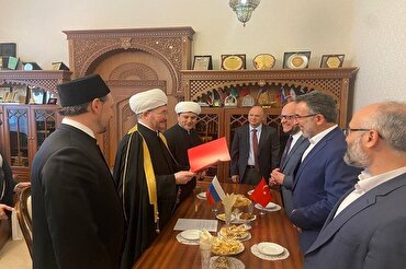 Муфтий Шейх Равиль Гайнутдин встретился с Председателем Высшего исламского совета Турции